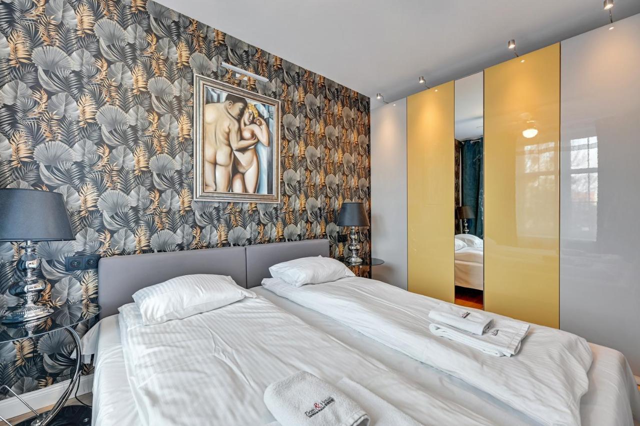 Dom & House - Apartments Old Town Szeroka غدانسك المظهر الخارجي الصورة